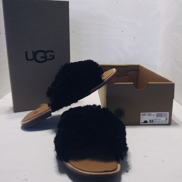 UGG Shoes - Ugg womans w joni sandals black size 8.5 new inbox